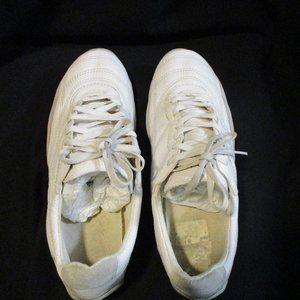 Banana Republic Men's White Gray Athletic Sport Shoes